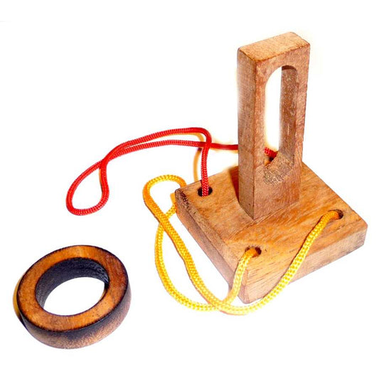 Puzzle Colonne en bois démonté montrant la structure