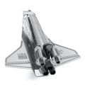 Maquette 3D métal navette spatiale Metal Earth, vue arrière, moteurs principaux et aile delta marquée USA.