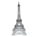 Maquette 3D métal Tour Eiffel Metal Earth vue de face, arches iconiques et treillis métalliques précisément reproduits
