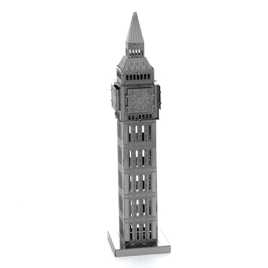 Maquette 3D métallique du Big Ben vue de face, montrant la tour élancée et l’horloge détaillée, modèle Metal Earth pour collectionneurs