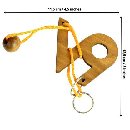 Puzzle Zodiaque Capricorne en bois démonté montrant le mécanisme
