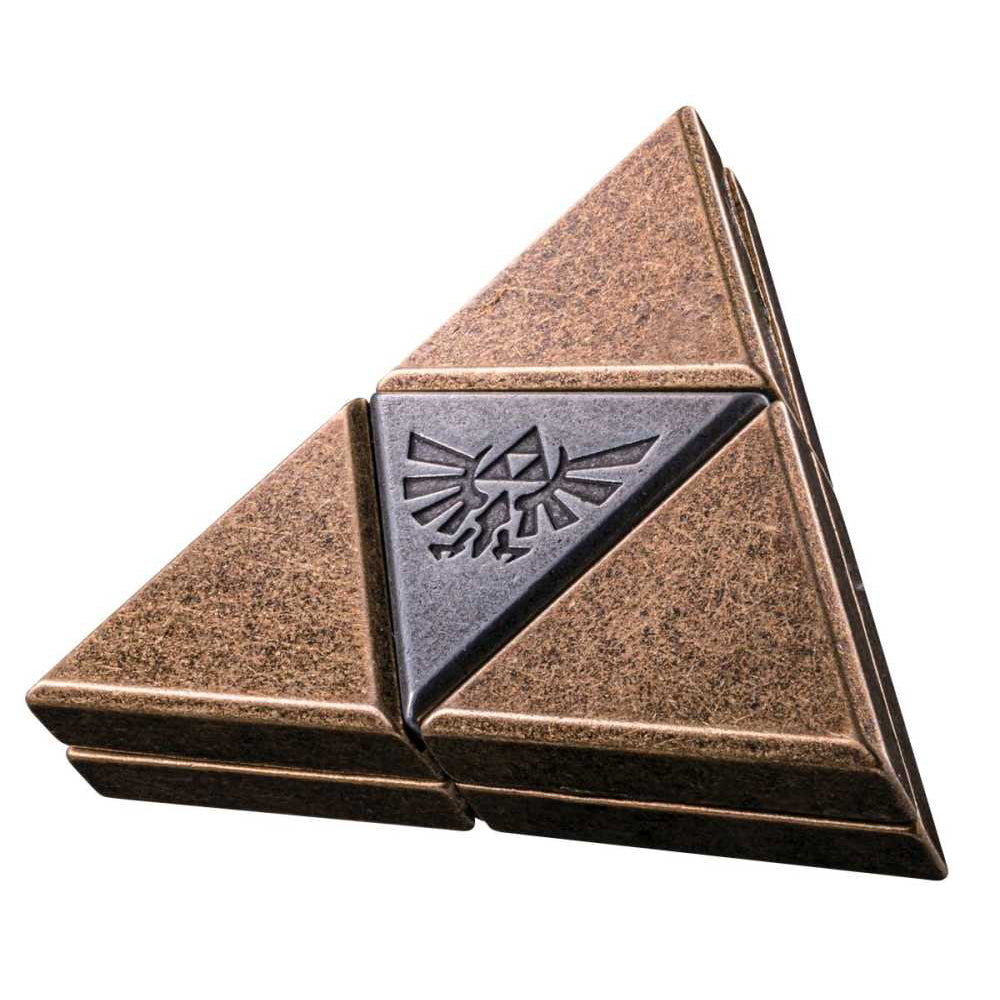 Détail des pièces métalliques du casse-tête Triforce
