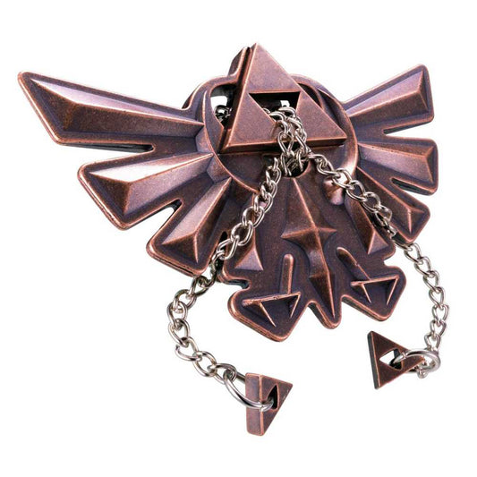 Détail des pièces métalliques du puzzle Hyrule Crest Zelda
