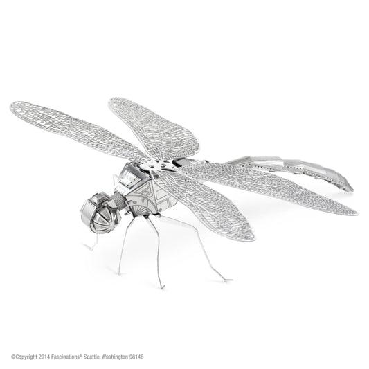 Maquette Metal Earth Dragonfly, modèle 3D en métal découpé au laser à assembler