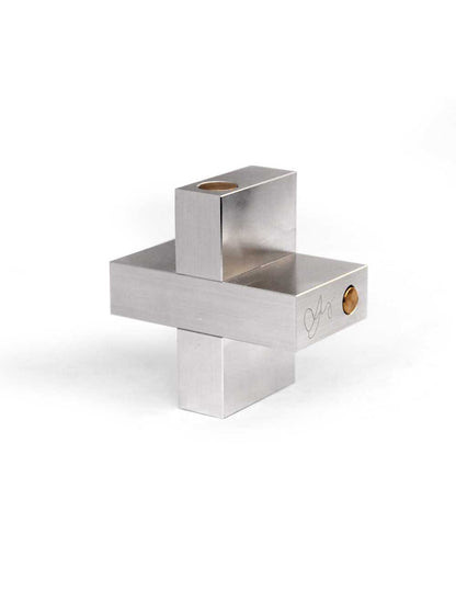 First Cross – Casse-tête métal “Croix” par Wil Strijbos | Puzzle Aluminium Séquentiel – Niveau Expert