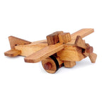 Vue rapprochée du puzzle Airplane en bois teck Samena