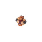 Gros plan casse-tête en bois du Brain Puzzles Set of 6