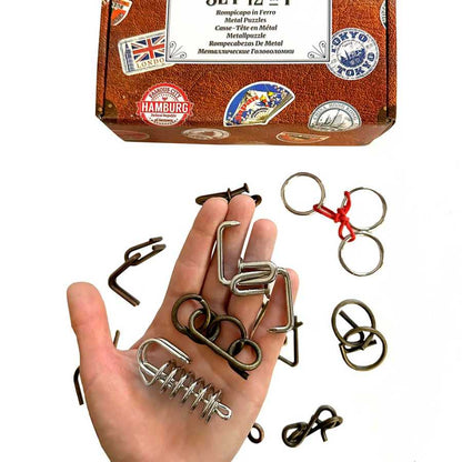 Ensemble de puzzles métalliques prêt à jouer
