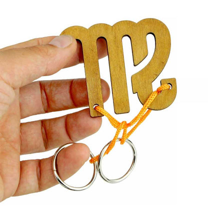 Casse-tête Zodiaque Vierge manipulé à la main
